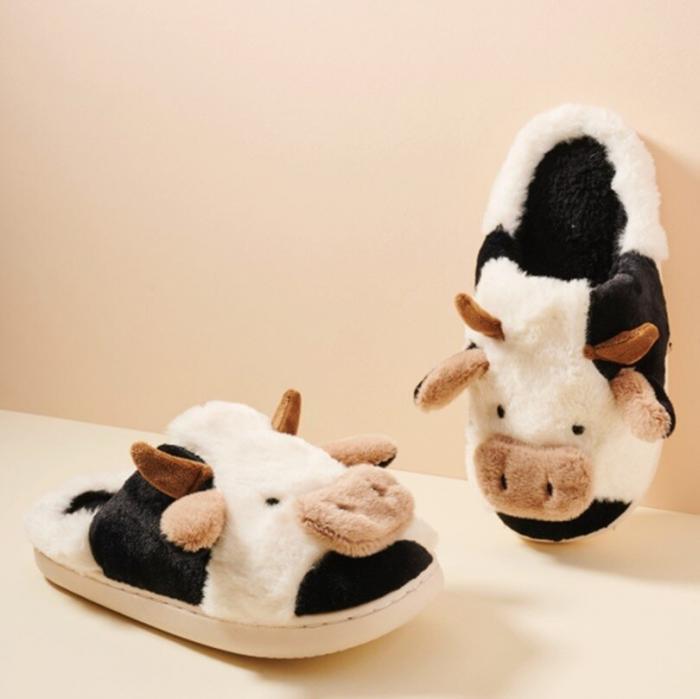 Cow Basic Fuzzy Slippers