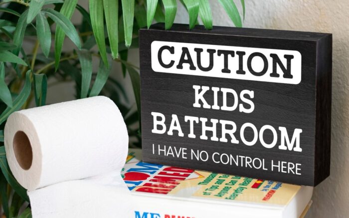 Kids Bathroom Sign - Image 2