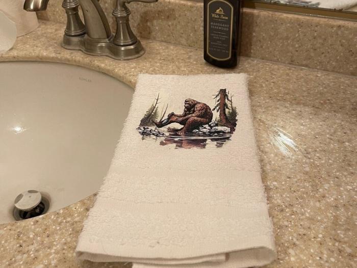 Bathing Bigfoot Wash Rag, Hand Towel, Bath Towel 3 Piece Set