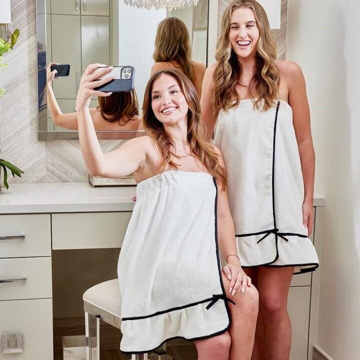 Spa Wrap - Warm White + Black Trim, BagMYGift